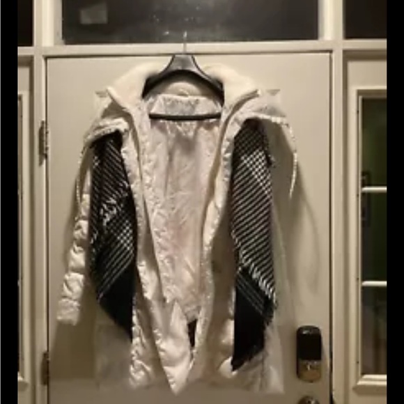 Jessica Simpson Quilted White DOWN Puffer Coat & Scarf Bundle plus sz 2x - Picture 4 of 4